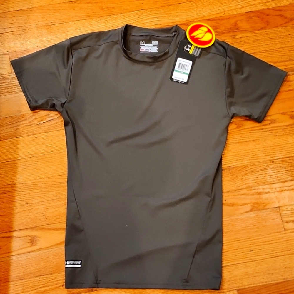 Men's compression shirt